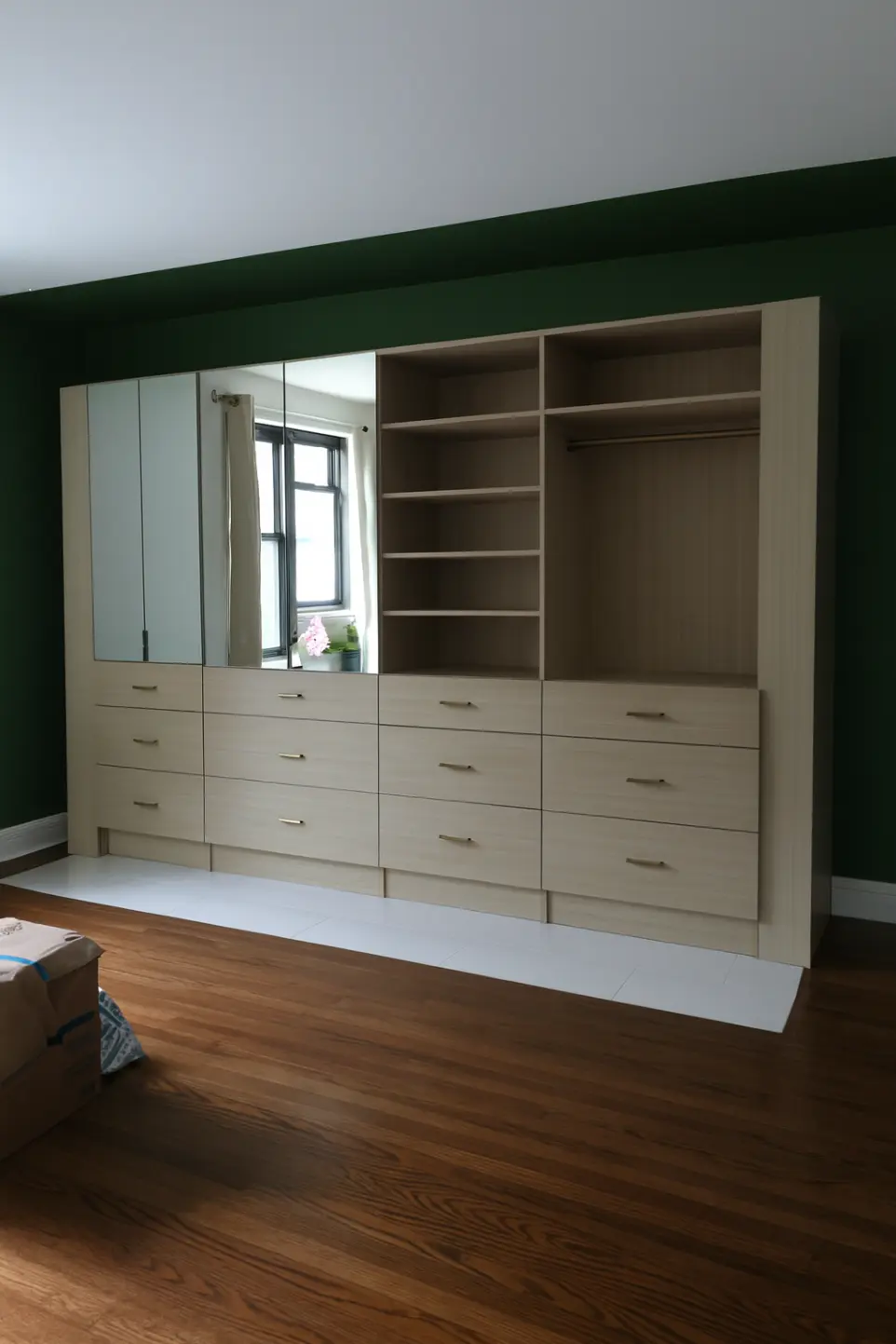 mirrored doors wall unit